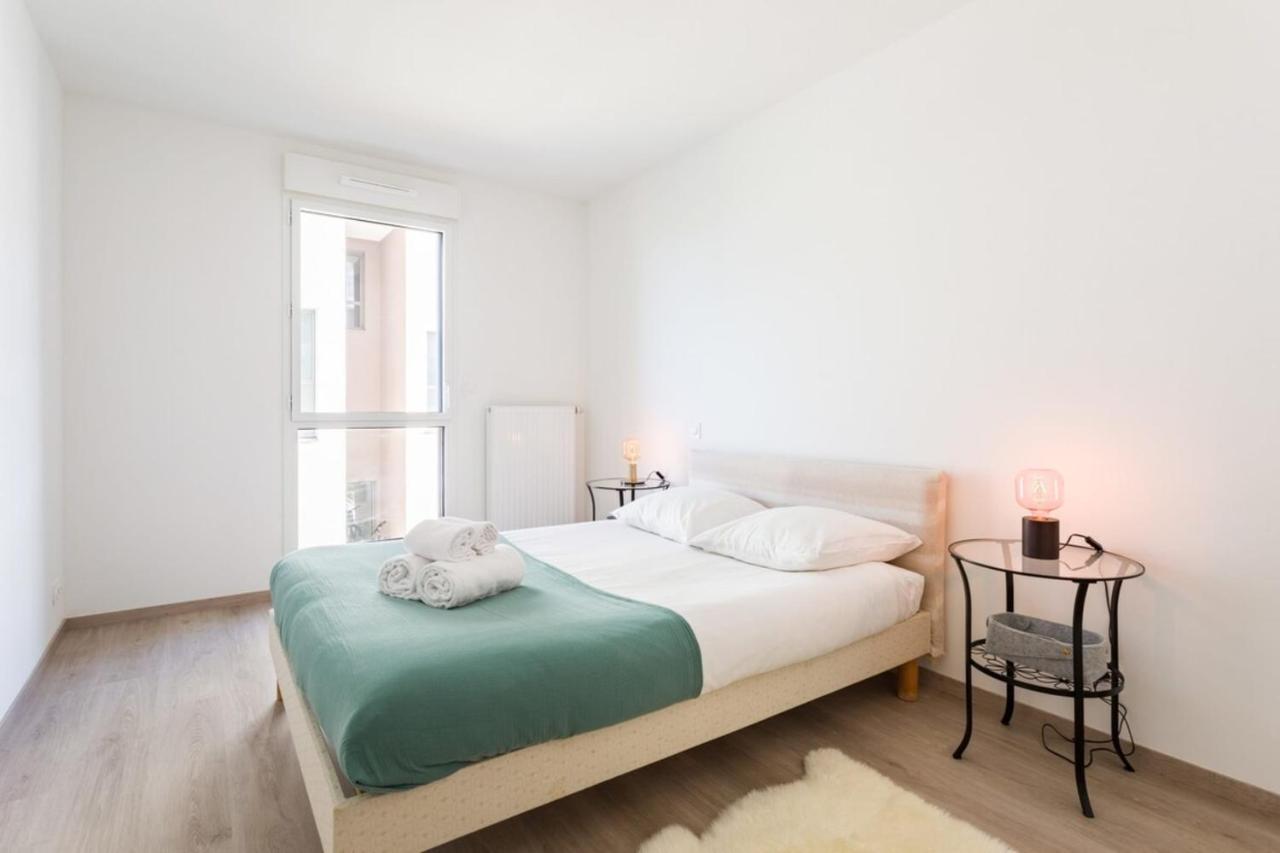 Le Rio, Appartement Avec Terrasse & Parking Rennes Dış mekan fotoğraf