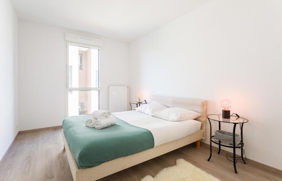 Le Rio, Appartement Avec Terrasse & Parking Rennes Dış mekan fotoğraf